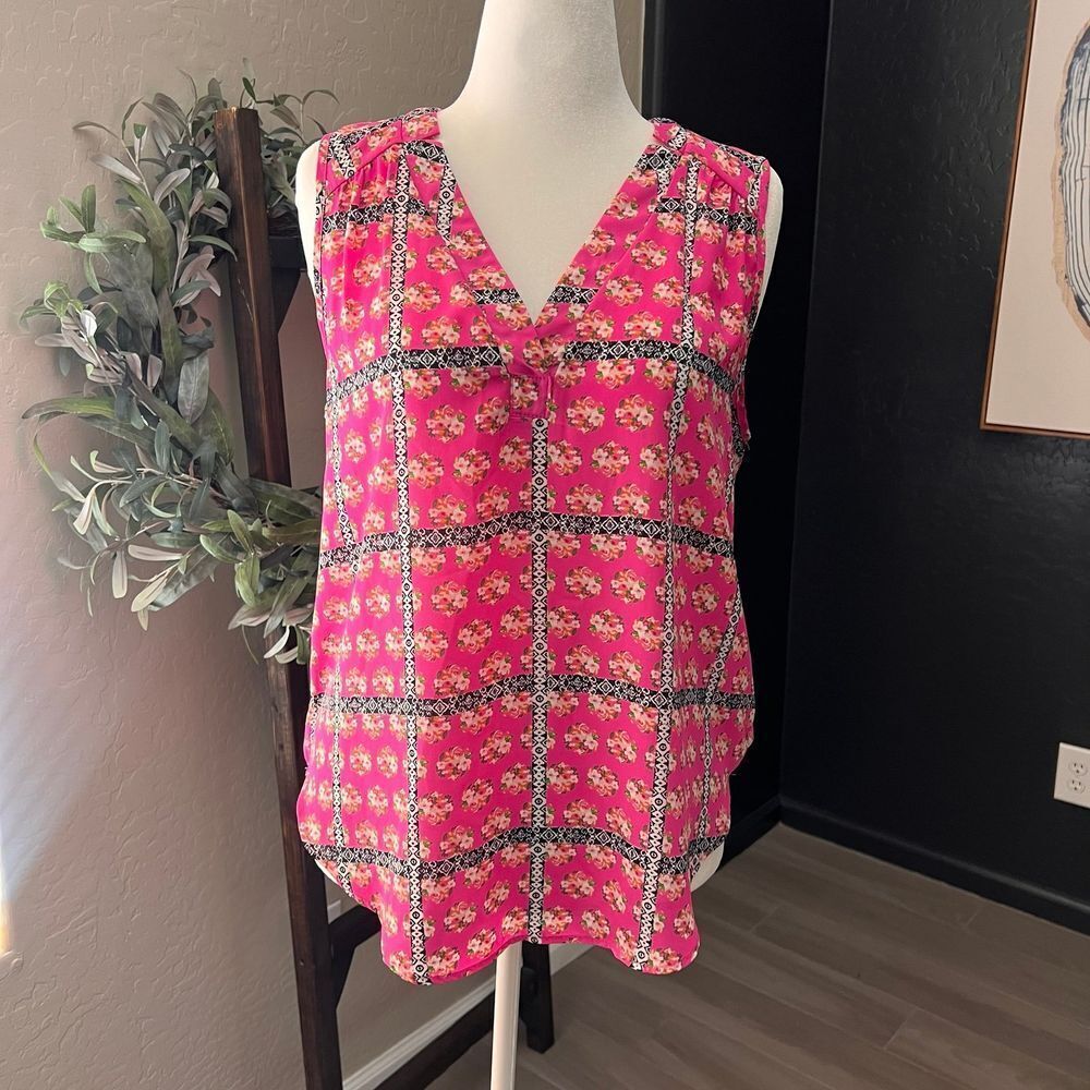 41 Hawthorn Tunic Sleeveless Blouse‎ Notch V Neck Floral Pink Medium